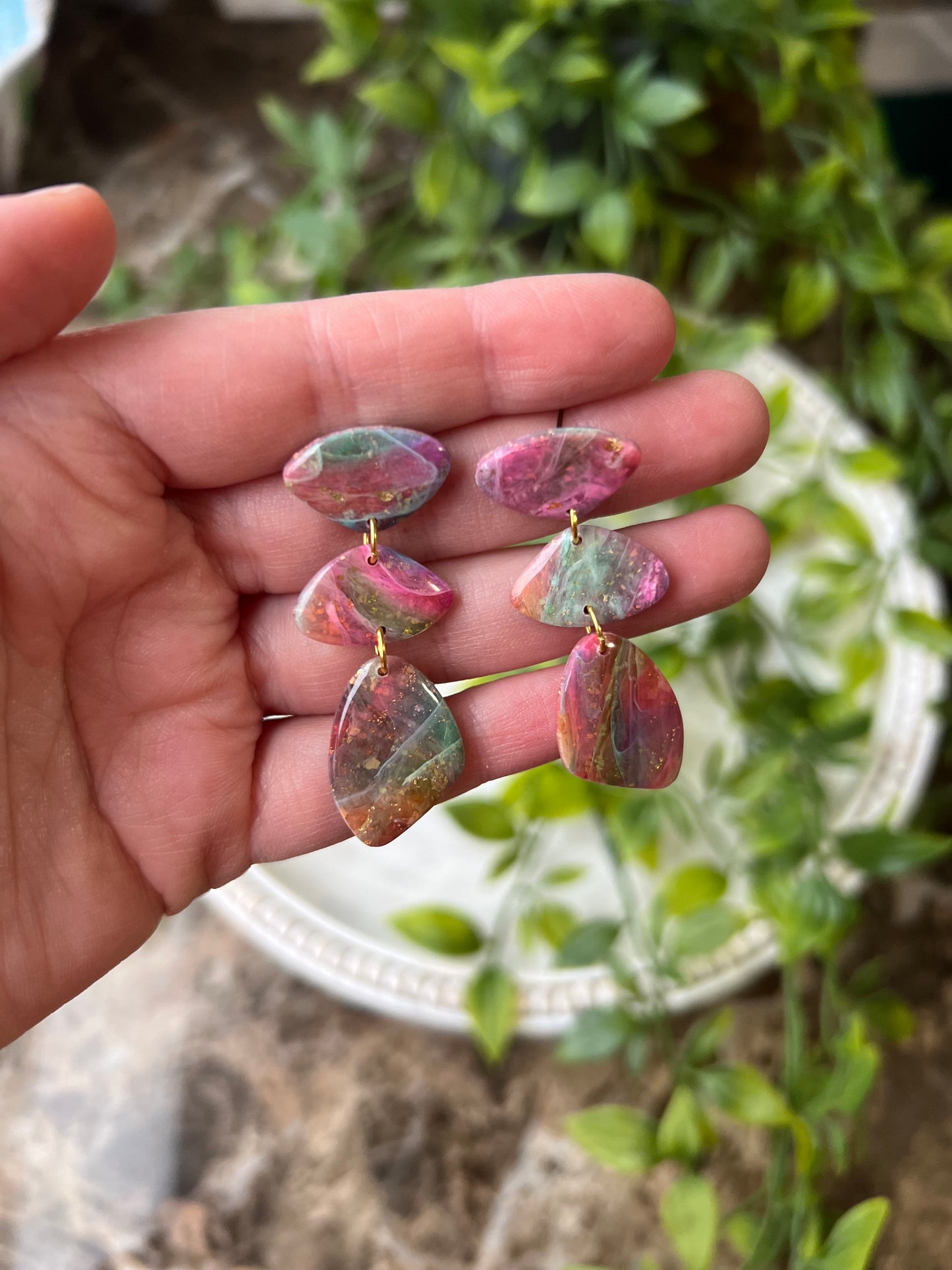 Rainbow Marble, Gemma