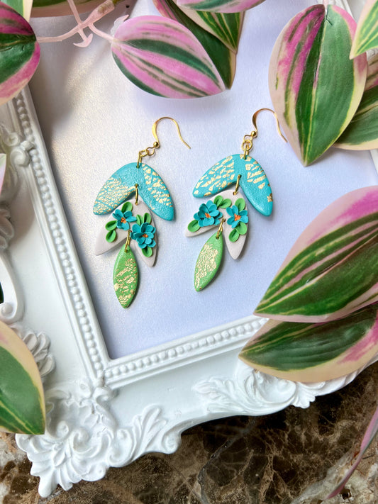 Floral Medley, Demi