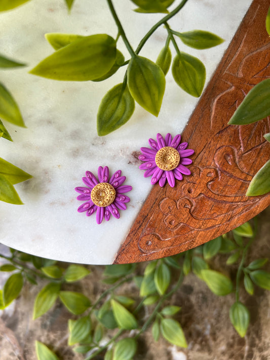 Large Daisy Studs