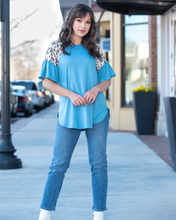 Load image into Gallery viewer, Belle Sleeve Leopard Top