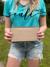 Load image into Gallery viewer, Gia Wallet